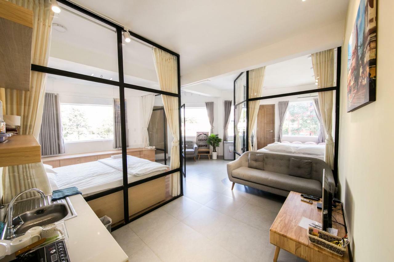 The Wooden Apartments - In The Heart Of Ben Thanh Ho Chi Minh City Ruang foto
