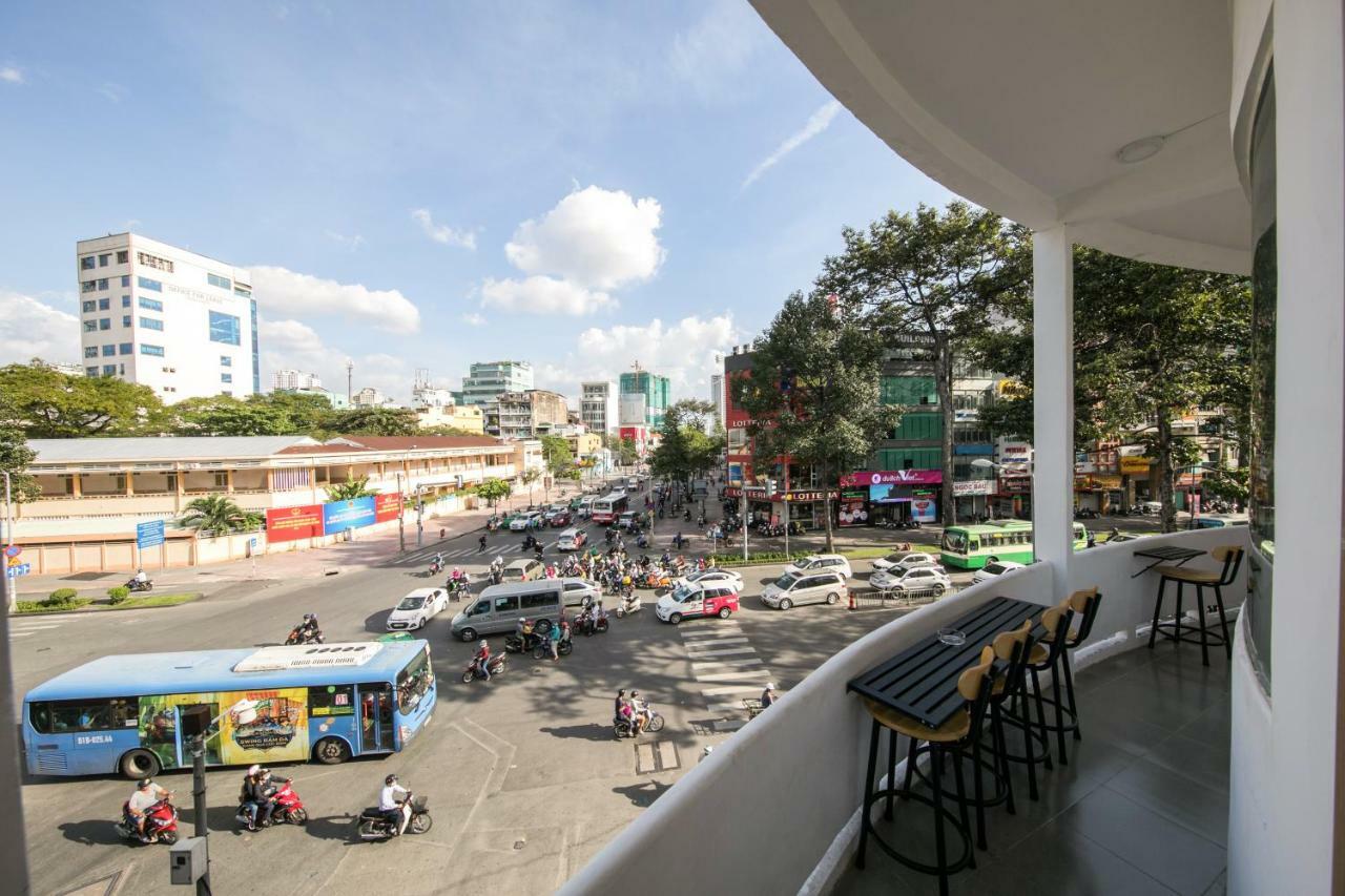 The Wooden Apartments - In The Heart Of Ben Thanh Ho Chi Minh City Ruang foto